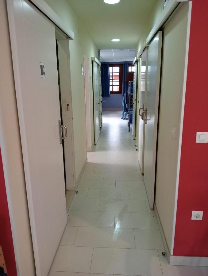 Albergue De Peregrinos Villa De Luarca Bagian luar foto